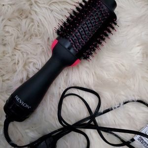 Revlon drying and styling brush
